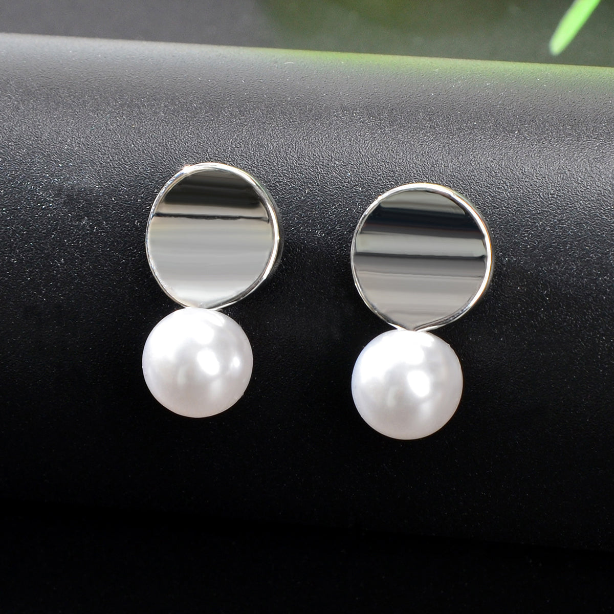 Dainty Round Gold Metal Pearl Daily Wear Stud Earrings Great Jewelry for Dating