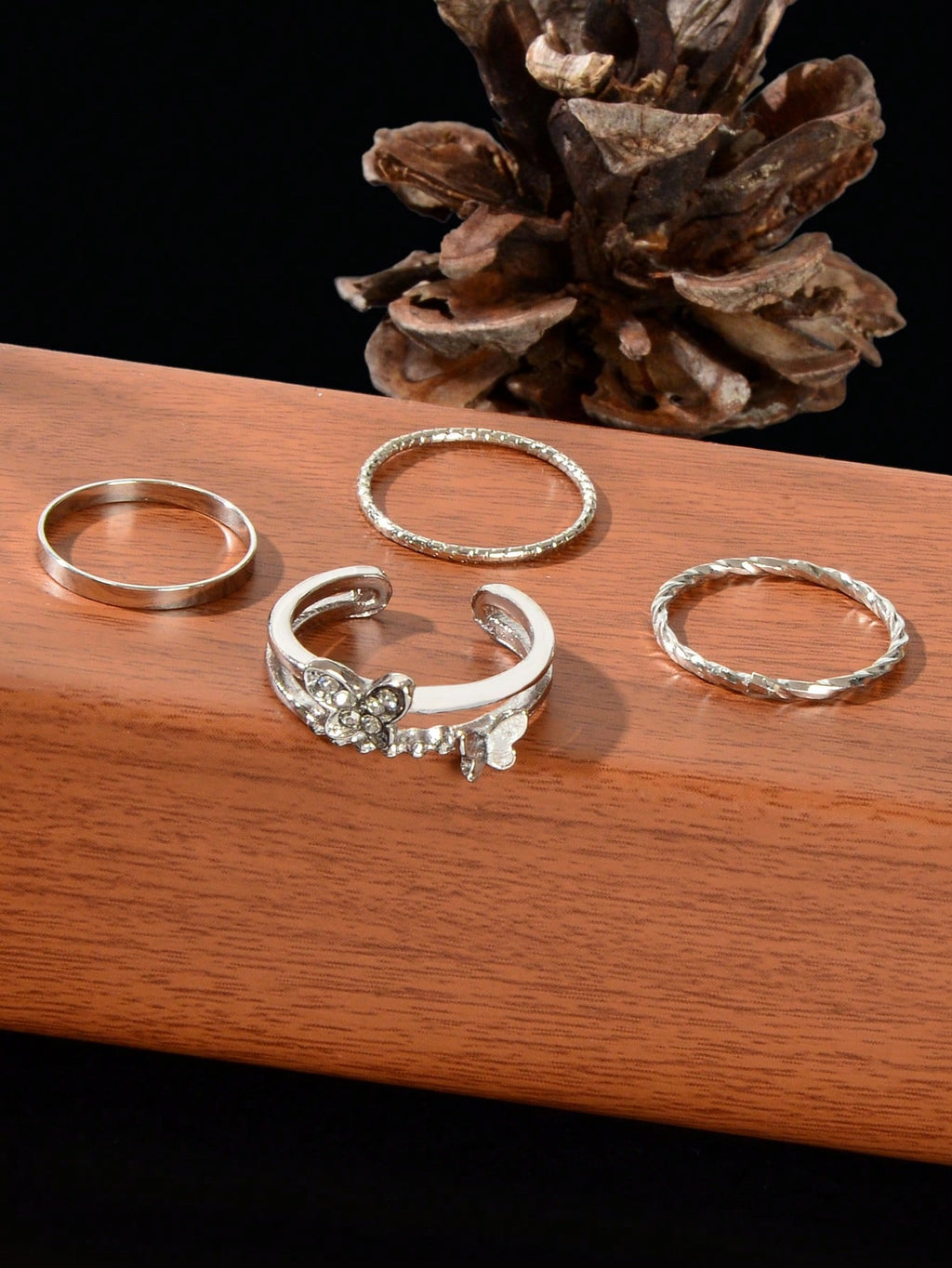 Butterfly Cuff Rings 4pcs/set Relief Anxiety Fidget Finger Knuckle Rings Gift