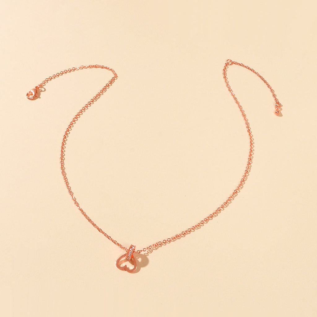 Sweet Rose Gold Chain Rhinestone Circle Heart Charm Necklace