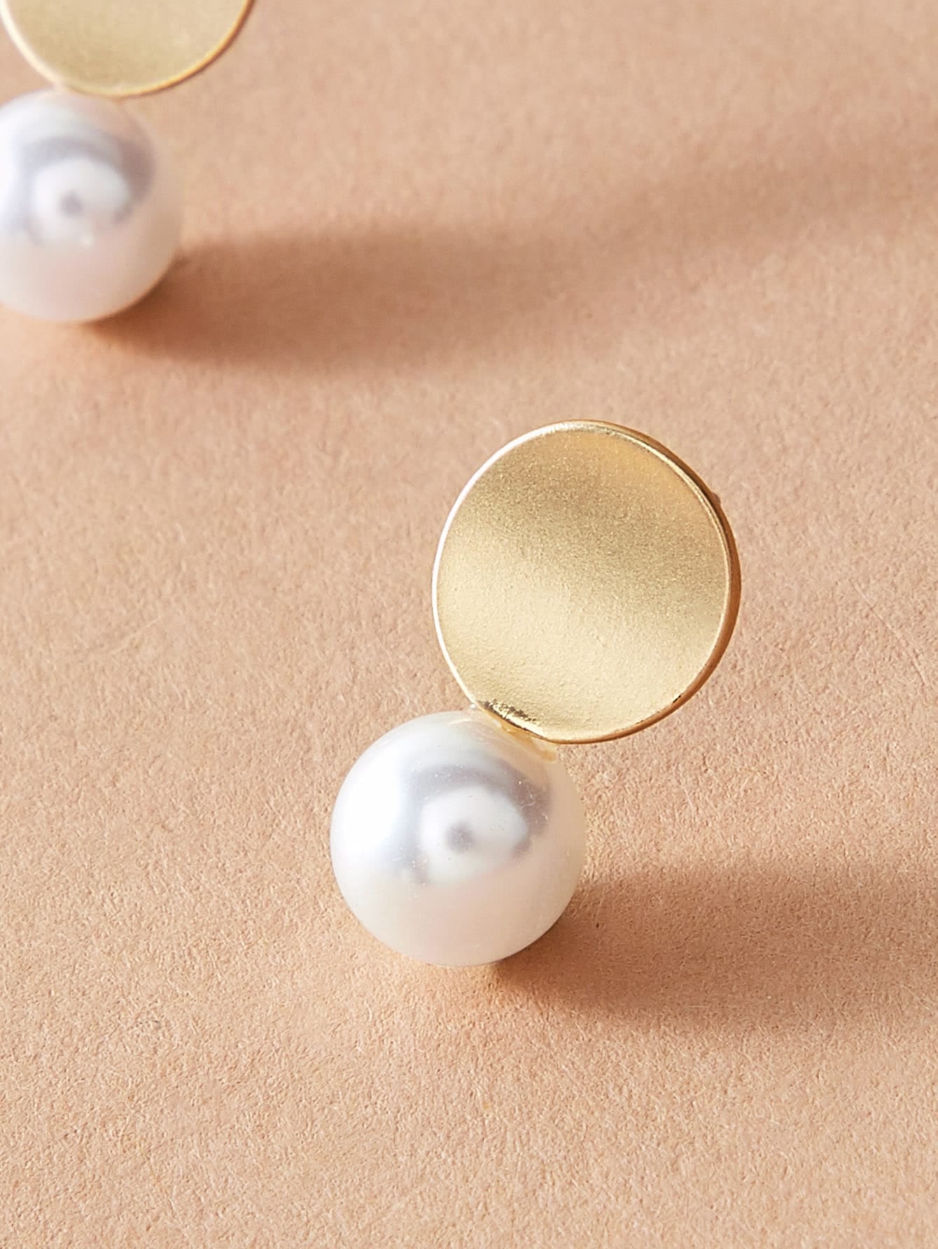 Dainty Round Gold Metal Pearl Daily Wear Stud Earrings Great Jewelry for Dating